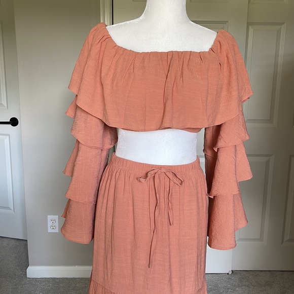 Skylar Rose Lelia Tiered Maxi Skirt Set - Picture 4 of 16